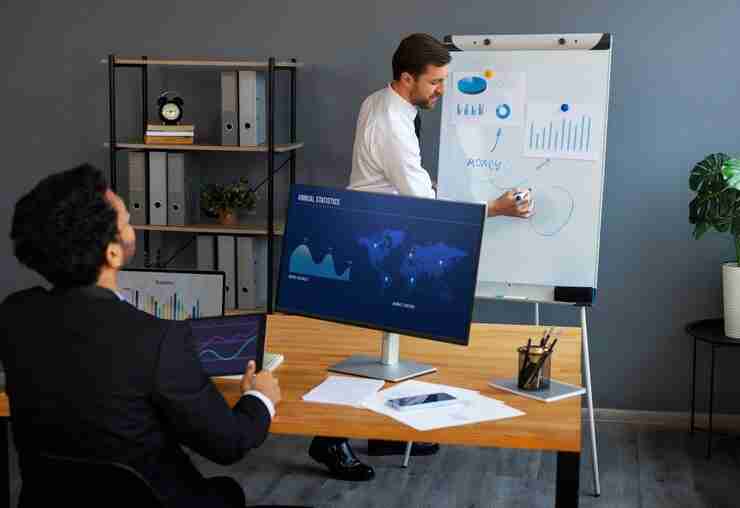 Master Data Science with a Comprehensive Course: Your Path to Analytical Excellence