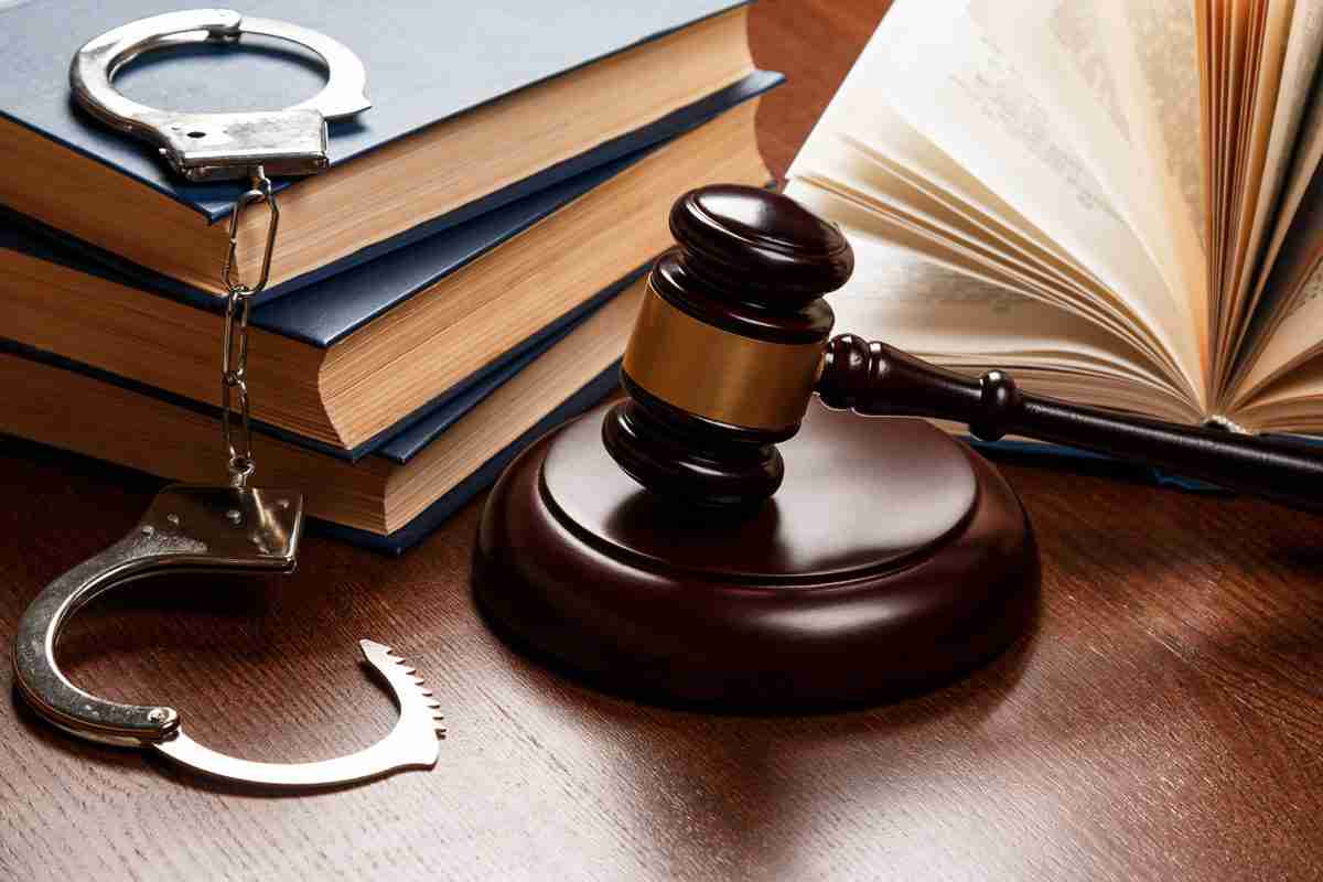Essential Qualities to Look for in a Criminal Defense Lawyer
