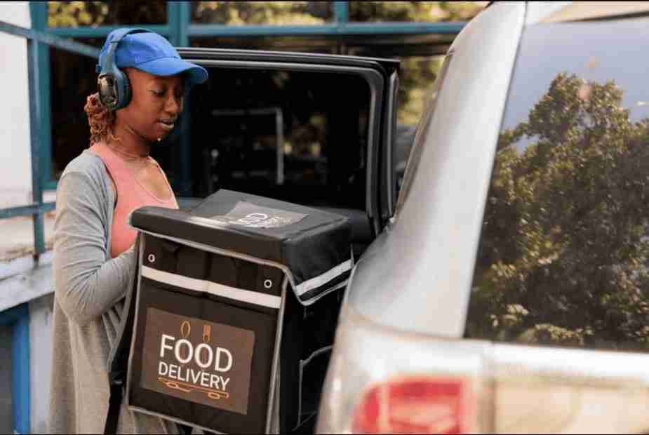Improving Efficiency and Sustainability: The Key to a Successful Restaurant Delivery Fleet