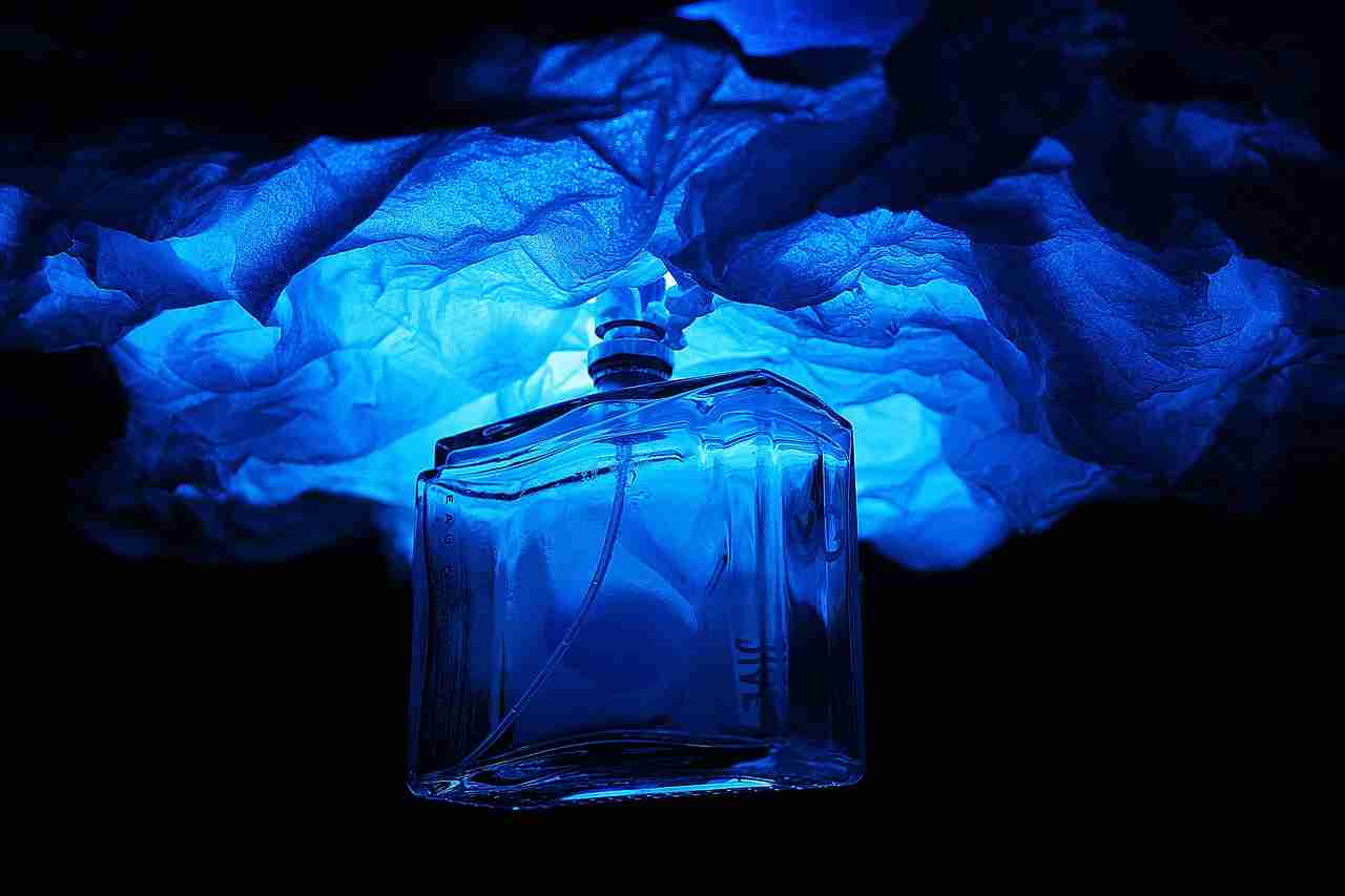 Discover the Elegance of Blu Perfumes for Women in Dubai