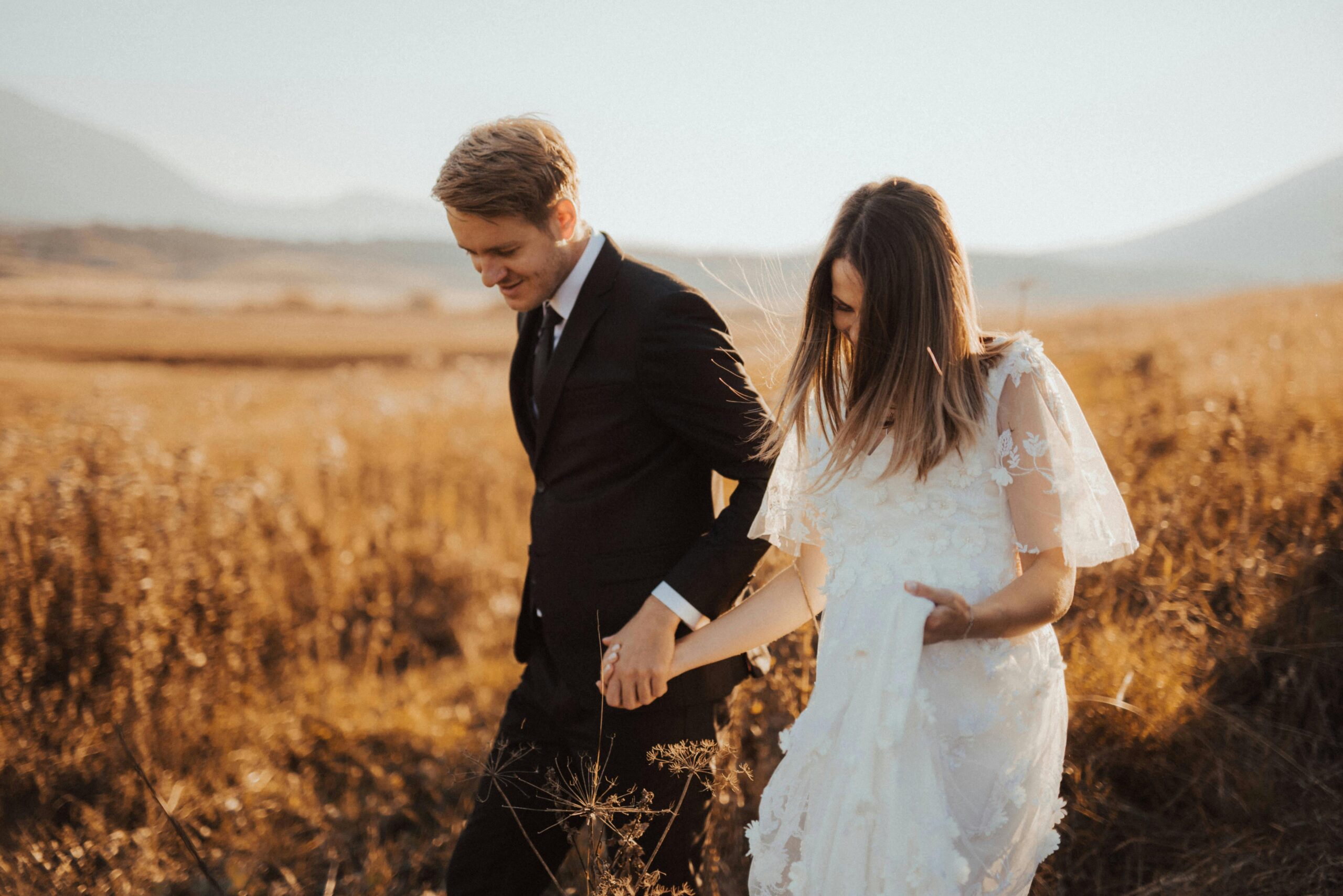 “Experiencing Romance and Rustic Charm: Puesta Del Sol Farm for Destination Weddings”