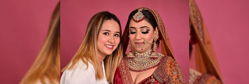 4 Reasons to Choose a Permanent Makeup Artist in Delhi: Trust the Professionals