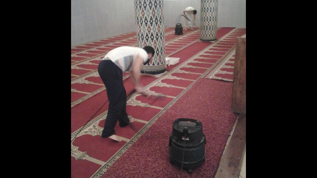 Keeping It Sacred: Top Mosque Carpet Cleaning Services Near Me