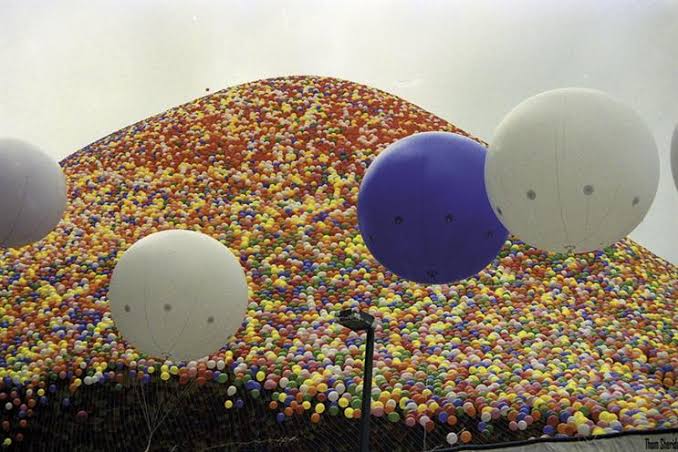 The Power of Marketing Business Balloons: A Unique Advertising Strategy