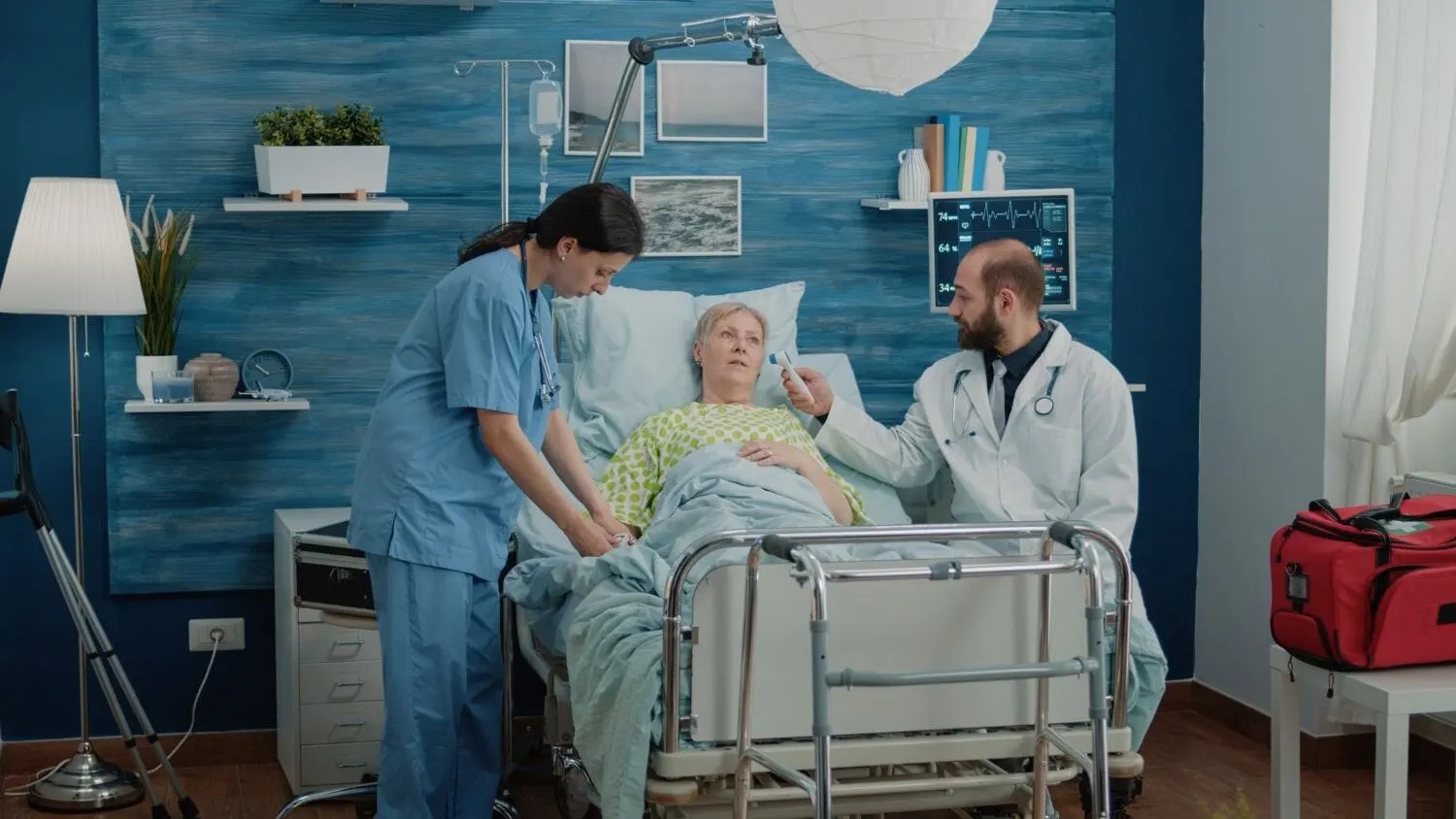 Premium Medical Attendant Service in Gurgaon by Homely Hands Healthcare