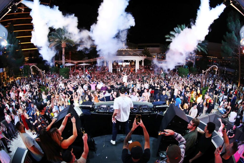How to Get the Most Out of Your Vegas Bottle Service?