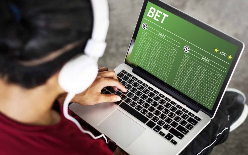 This Surge in addition to Impression connected with On the net Bet: An all-inclusive Understanding