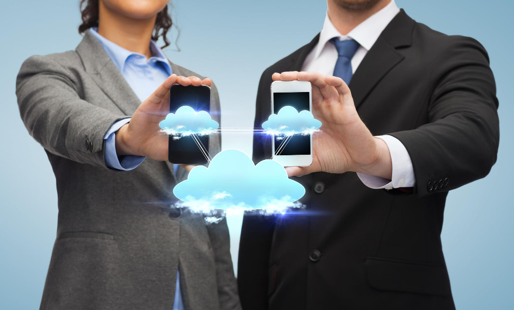 Salesforce Lightning Services | Enhance Your CRM Efficiency