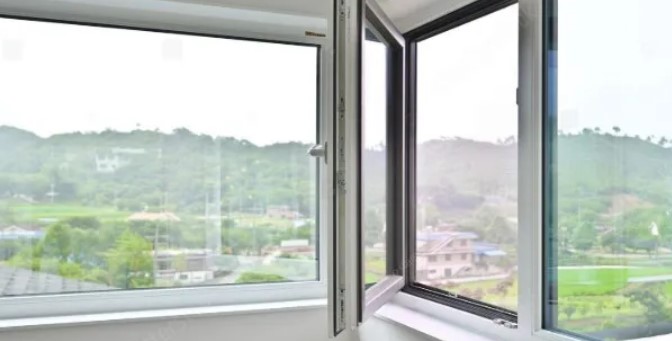 Triple Glazing: The Key to Energy Efficiency and Comfort