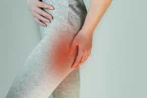 Non-Surgical vs. Surgical Hemorrhoid Treatment in Riyadh