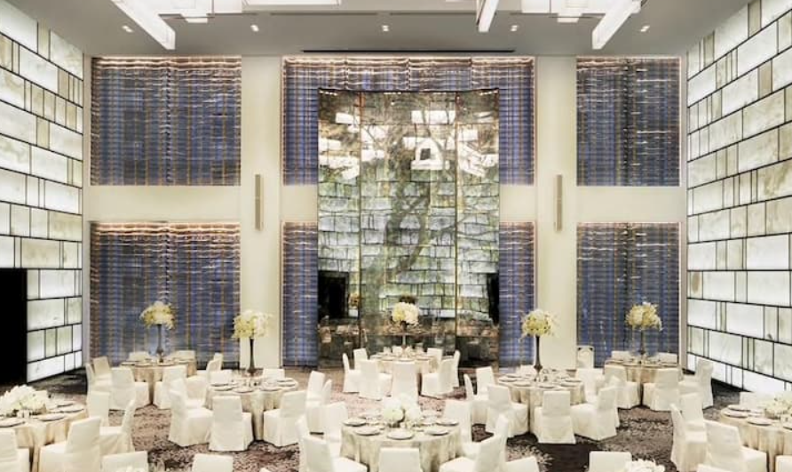 Luxury vs. Budget: Finding the Right Large Event Spaces NYC for Your Needs