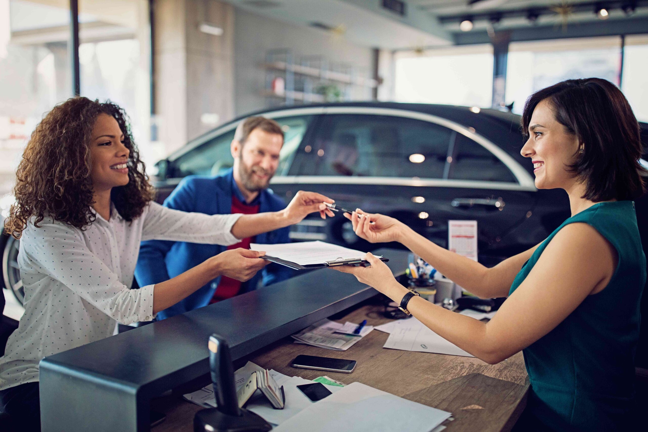 The Benefits of Long-Term Car Rentals in Dubai for Expats and Residents