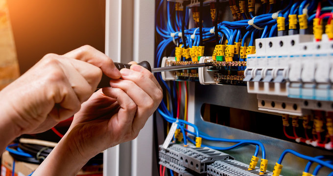 What Are the Benefits of Professional Electrical Diagnostic Services?