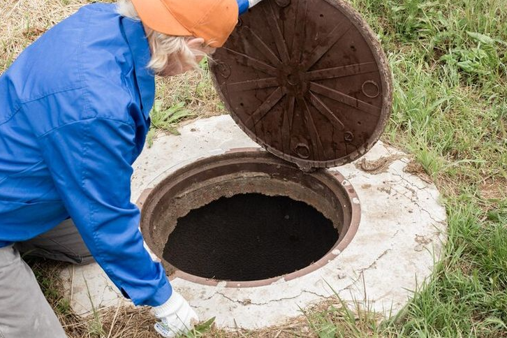Residential Septic Tank Cleaning: Ensuring a Healthy and Efficient System