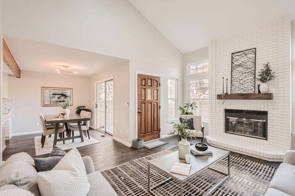 Why Every Realtor Needs a Real Estate Photographer in Irvine for Competitive Listings