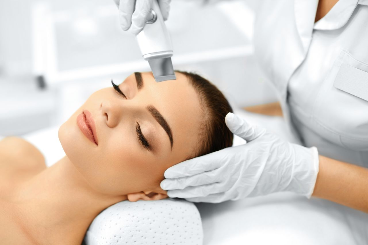 Deep Extraction Facials for Men’s Skin