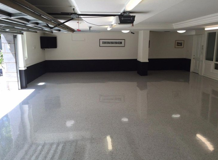 5 Signs Your Epoxy Flake Floor Needs Resealing