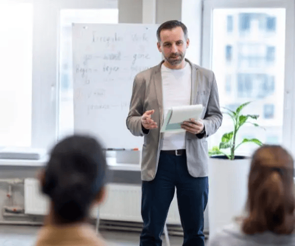 NLP for Regaining Trust: How It Helps Rebuild Broken Relationships