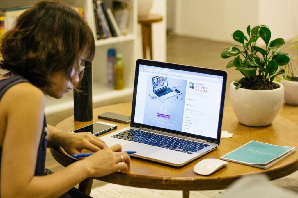 Best Jobs for Neurodivergent People That Value Focus