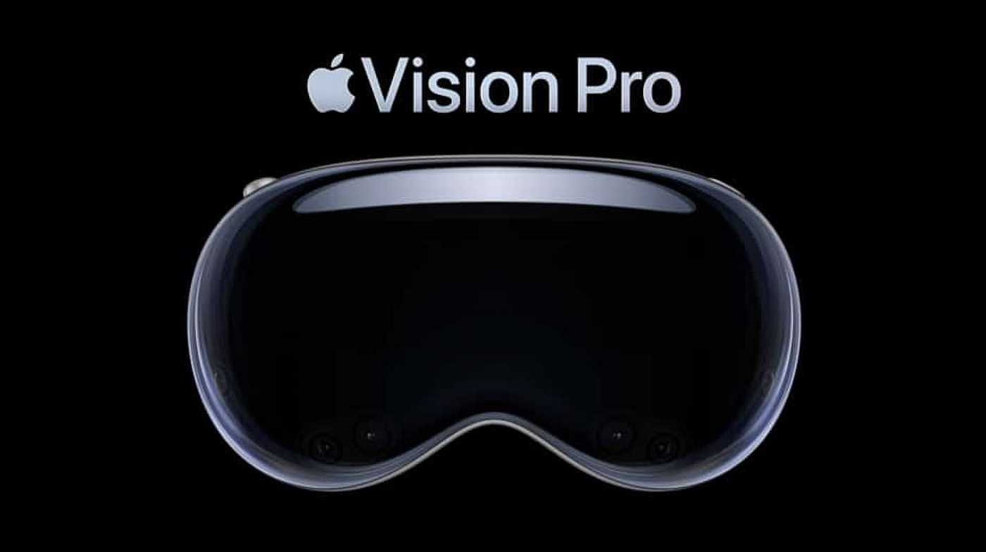 Apple Vision Pro App Development: Opportunities and Challenges