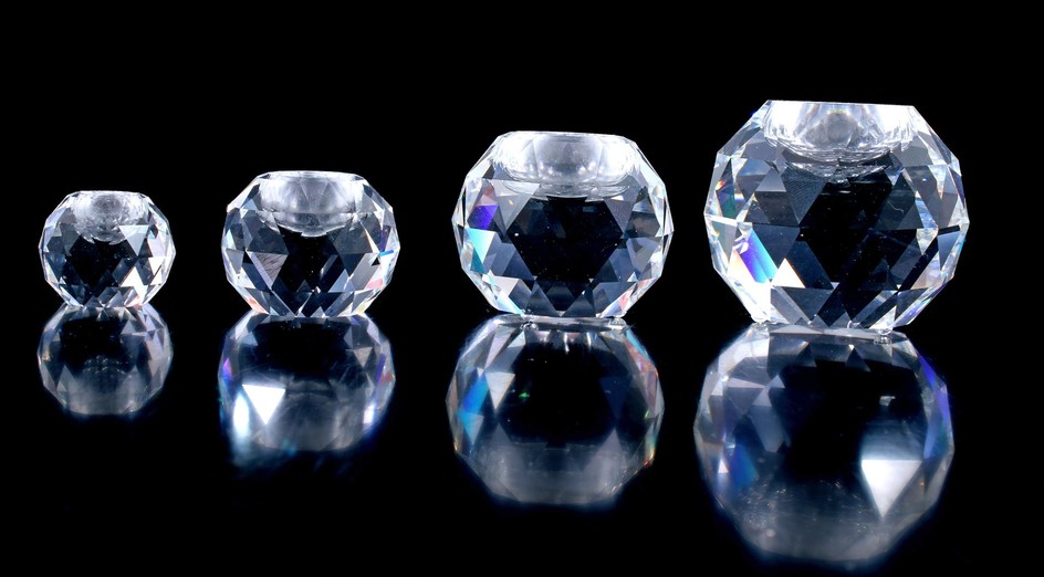 Warum Schmuck mit Swarovski Kristallen jedes Outfit aufwertet