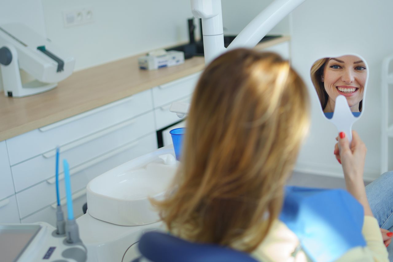 Best dental clinic for dental implants