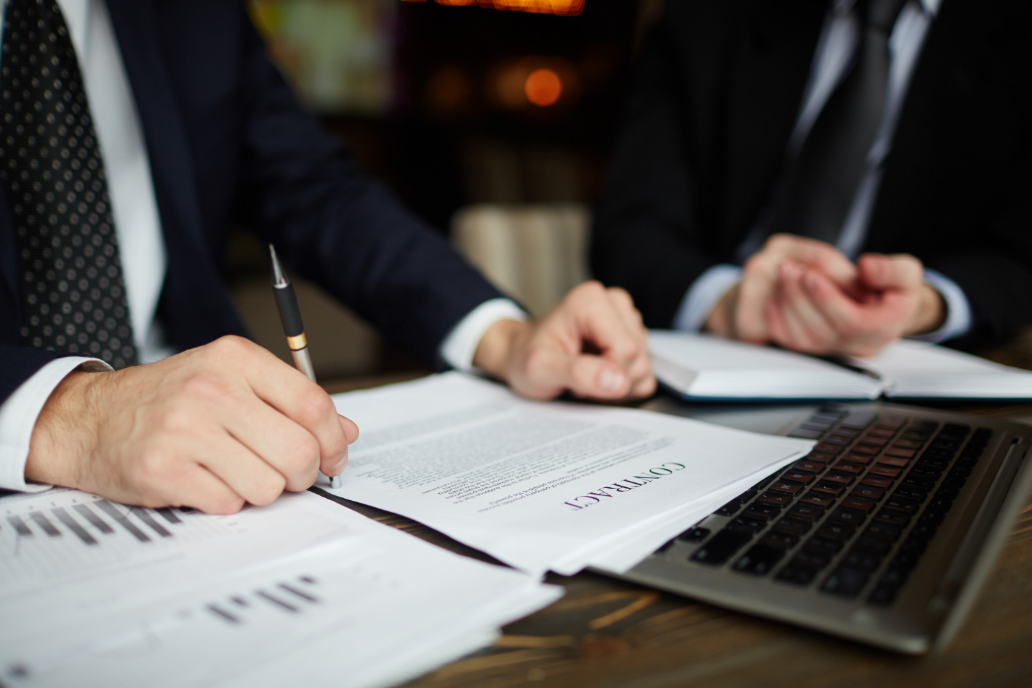 How Personal Injury Lawyers Help in Car Accident Claims