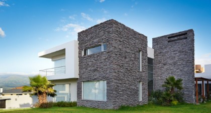 Sandstone House Designs: Timeless Style Meets Natural Beauty