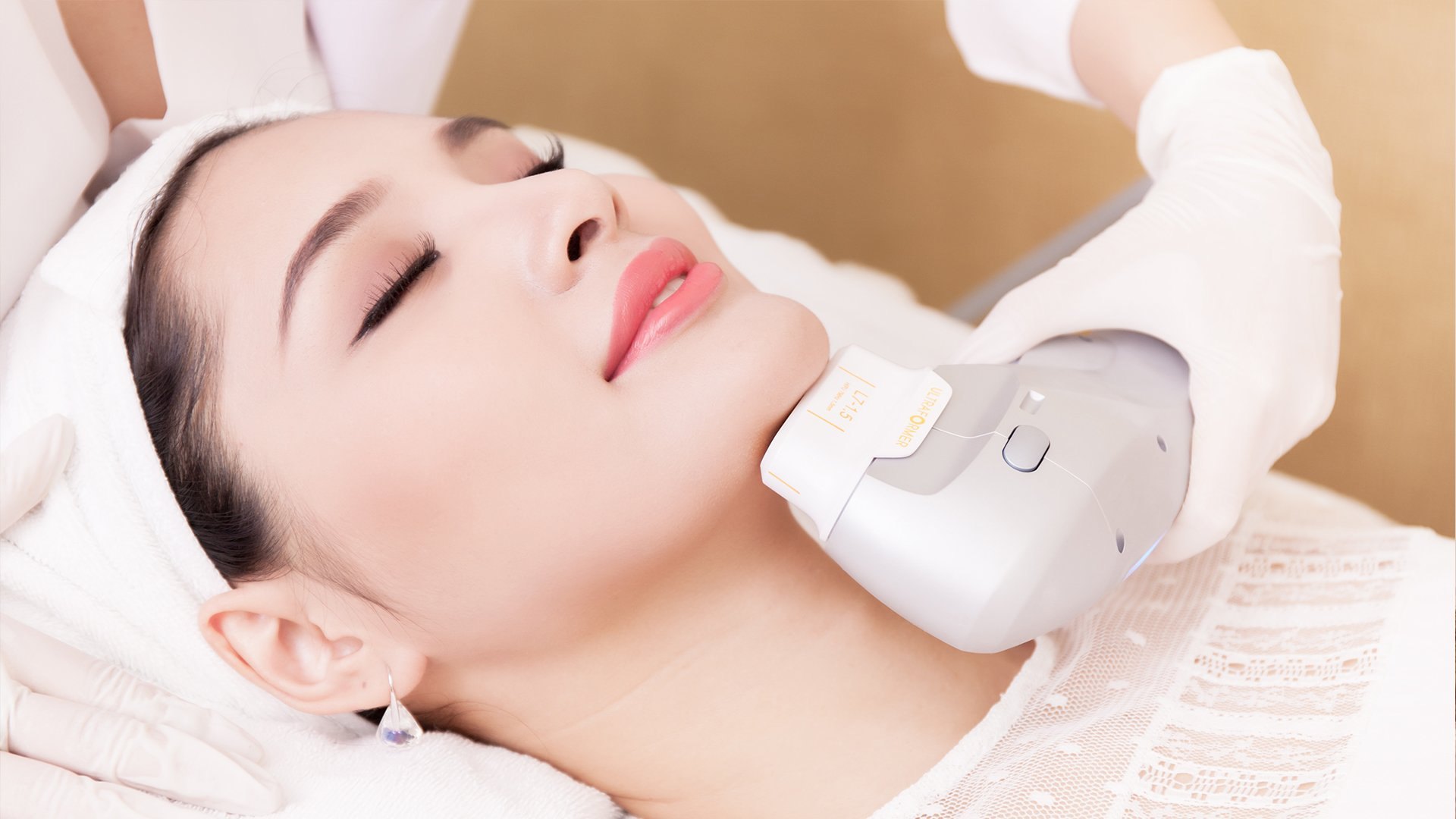 Tighten Skin With HIFU Treatment