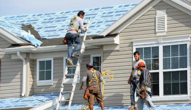 Why Roof Siding Maintenance is Crucial for Home Protection