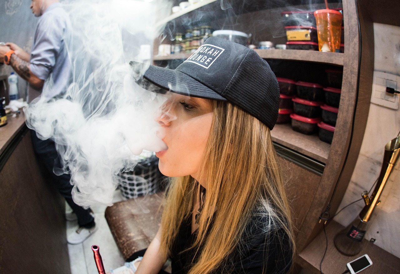 The Rise of Flavored Disposable Vapes: Trends, Flavors & What to Know