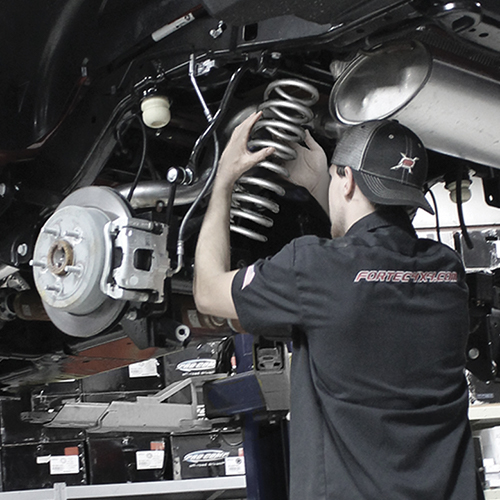 Top 5 Mistakes to Avoid in Your First Jeep Custom Build