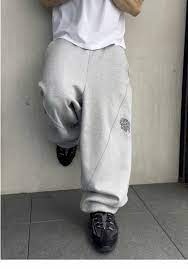 Rise of Kroen Clothing: Defining Streetwear Sophistication
