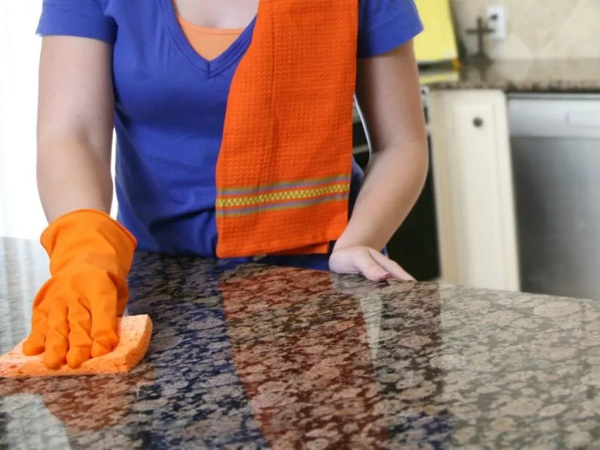 5 Mistakes to Avoid When Cleaning Your Granite Kitchen Worktops